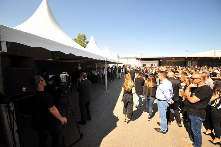 İtalya'da helikopter kazası! Eczacıbaşı çalışanları için Yalova'da tören... Gözyaşları sel oldu G1