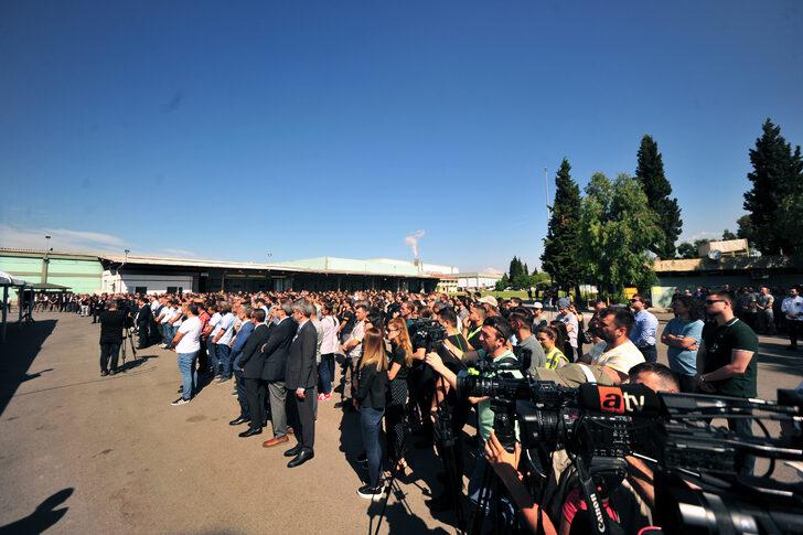 İtalya'da helikopter kazası! Eczacıbaşı çalışanları için Yalova'da tören... Gözyaşları sel oldu G2
