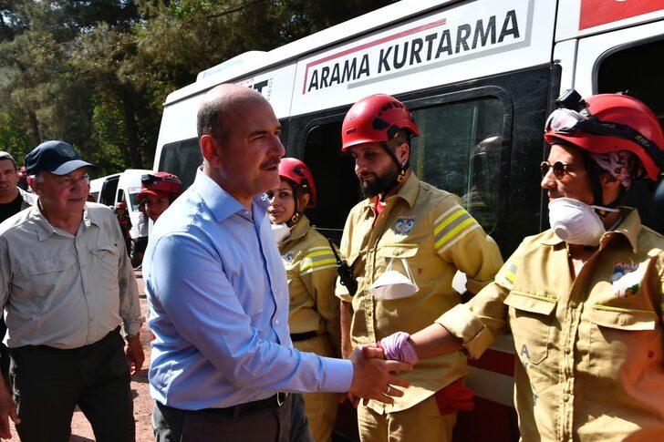 Bakanlar Soylu ve Kirişci, Marmaris'teki yangınla ilgili açıklama yaptı (2) G4