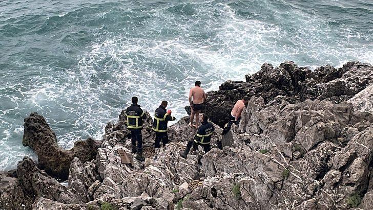 Zonguldak'ta denize düşen genç, Sahil Güvenlik botuyla kurtarıldı G2