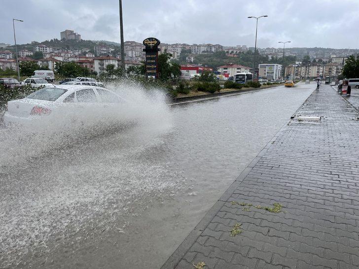 Bartın ve Sakarya'da sağanak etkili oldu G4
