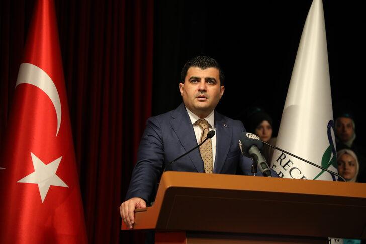 Recep Tayyip Erdoğan Üniversitesinde mezuniyet töreni düzenlendi