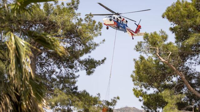 Marmaris'teki orman yangınına jandarma 12 helikopterle hava gücü desteği veriyor