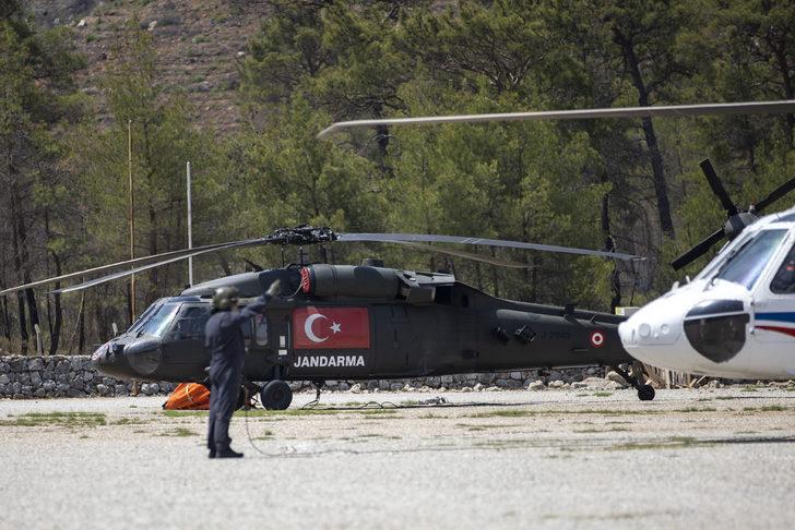 Marmaris'teki orman yangınına jandarma 12 helikopterle hava gücü desteği veriyor G5