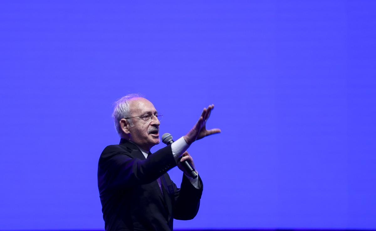 Kemal Kılı&ccedil;daroğlu, İBB'nin "Hizmette 3. Yıl" sunumunda konuştu: