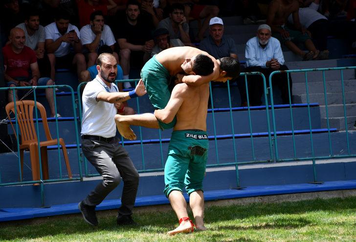 Türkiye Karakucak Güreş Şampiyonası, Kahramanmaraş'ta başladı G3