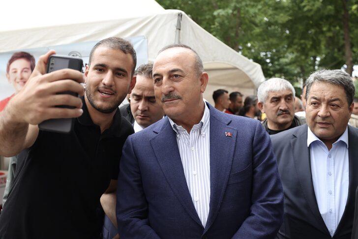 Dışişleri Bakanı Mevlüt Çavuşoğlu Malatya'da gençlerle buluştu G3