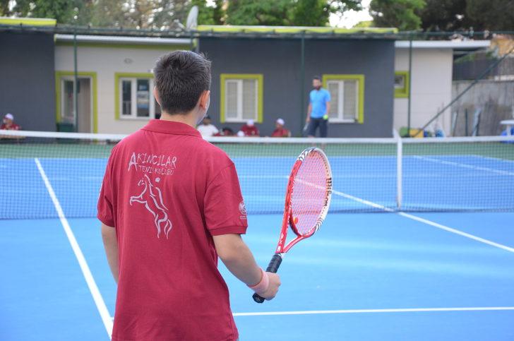Akıncılar Tenis Cup Turnuvası başladı G4