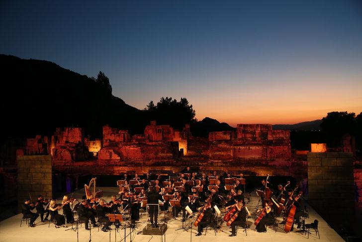 5. Uluslararası Efes Opera ve Bale Festivali başladı G1