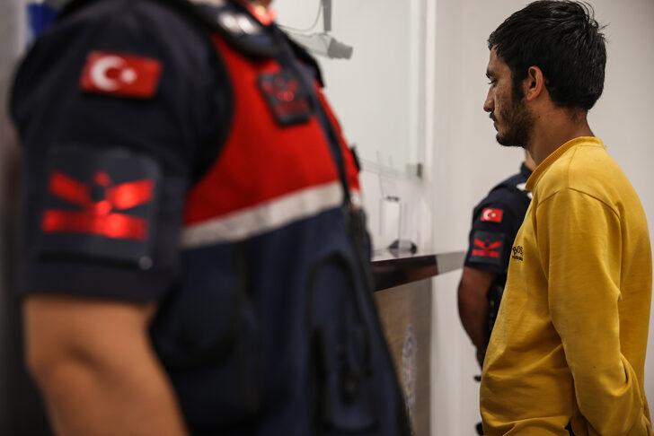 Afganistan uyruklu 131 düzensiz göçmen sınır dışı edildi G5