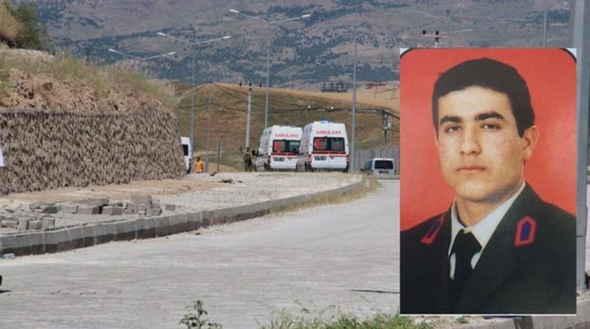 Batman'daki ter&ouml;r saldırısı: Ayb&uuml;ke &ouml;ğretmenden sonra yaralı asker de şehit!