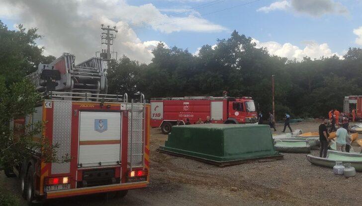 GÜNCELLEME - Kocaeli'de fabrikada çıkan yangın söndürüldü G2