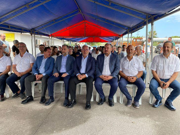 İskenderun Körfezi'nde aslan balığı avlama etkinliği düzenlendi G4