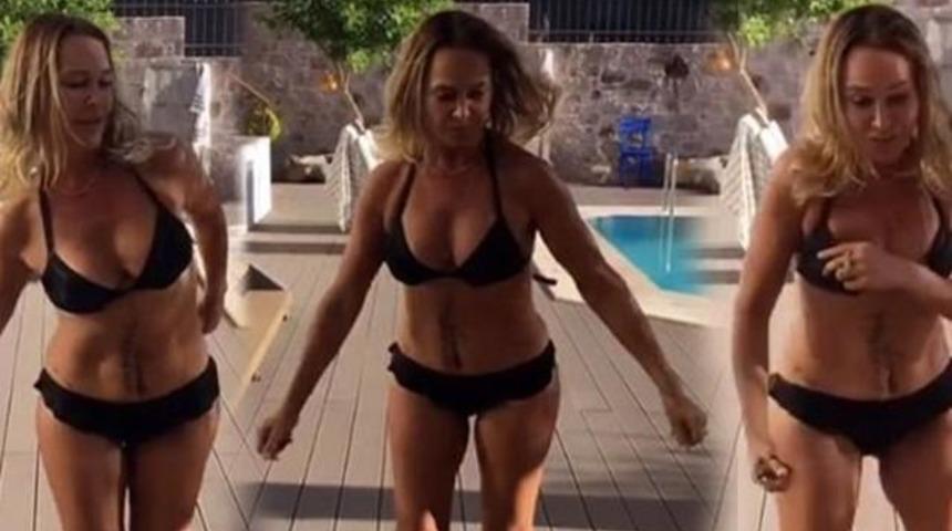 H&uuml;lya Avşar'ın Bikinili Şovu Sosyal Medyayı Salladı!