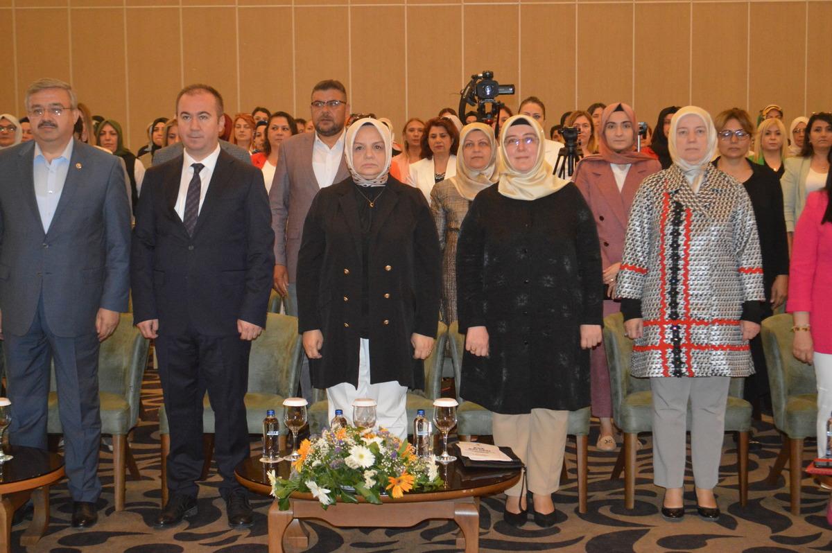 AK Parti Genel Merkez Kadın Kolları Başkanı Ayşe Keşir, Afyonkarahisar'da konuştu: