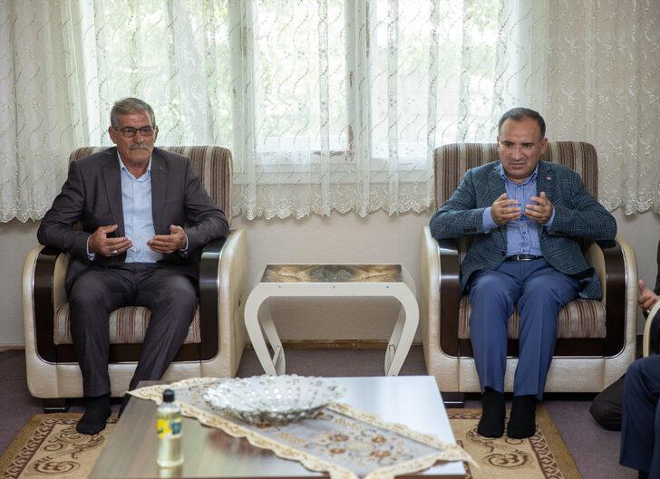 Adalet Bakanı Bozdağ, şehit infaz koruma memuru Yiğit'in ailesini ziyaret etti G4