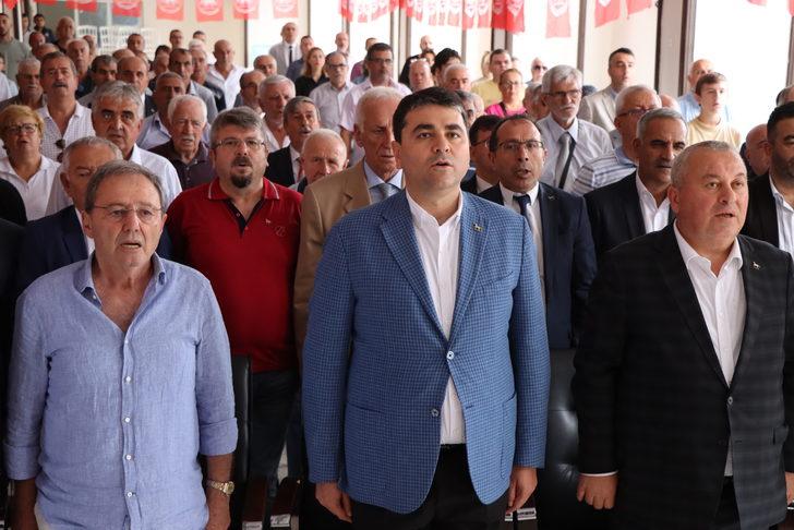 Demokrat Parti Genel Başkanı Uysal, partisinin Vize ilçe kongresine katıldı
