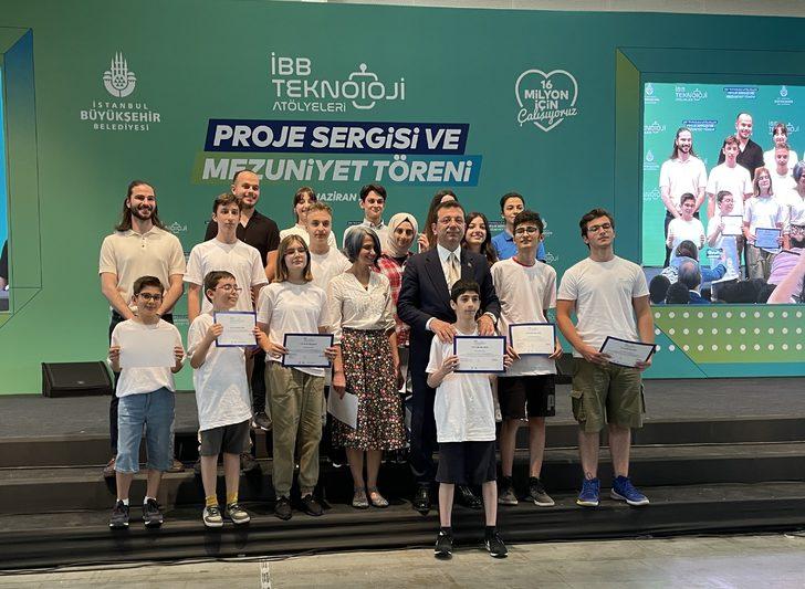 İBB Teknoloji Atölyeleri ilk mezunlarını verdi G1