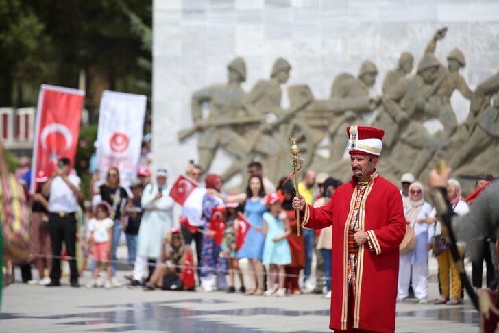 Jandarma Genel Komutanlığı Mehteran Birliği, Şehitler Abidesi'nde konser verdi G5