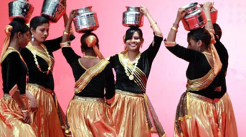 Maldivler&rsquo;de dans artık yasak!