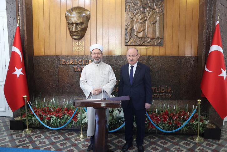 Diyanet İşleri Başkanı Erbaş, Manisa'da hafızlık icazet törenine katıldı: G2