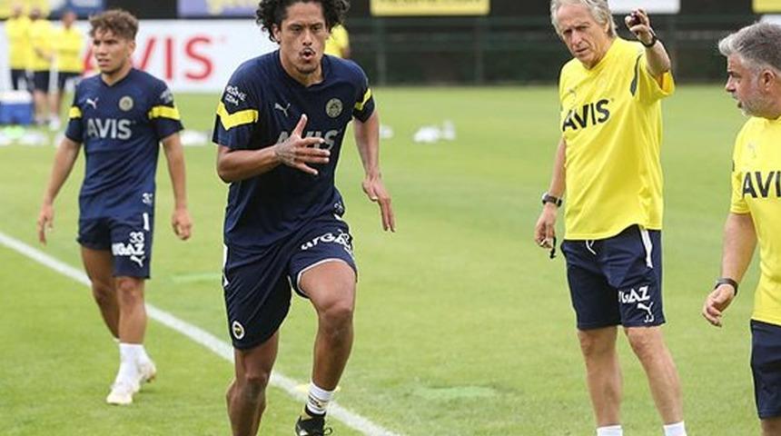 Kariyeri bitti gibi! Jorge Jesus, yıldız oyuncuyu 25. dakikada oyundan aldı