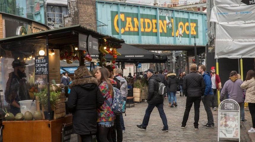 Camden Market: Londra'nın tarihi pazarı satışa &ccedil;ıkarıldı