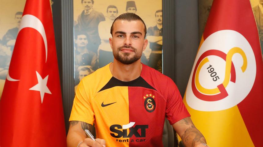 Galatasaray, Abdülkerim Bardakcı'yı açıkladı! Okan Buruk'tan ezeli rakiplere transfer çalımı