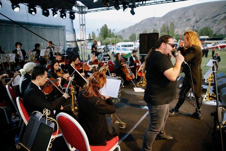 Eskişehir'deki THK Havacılık Festivali'nde senforock konseri verildi G5