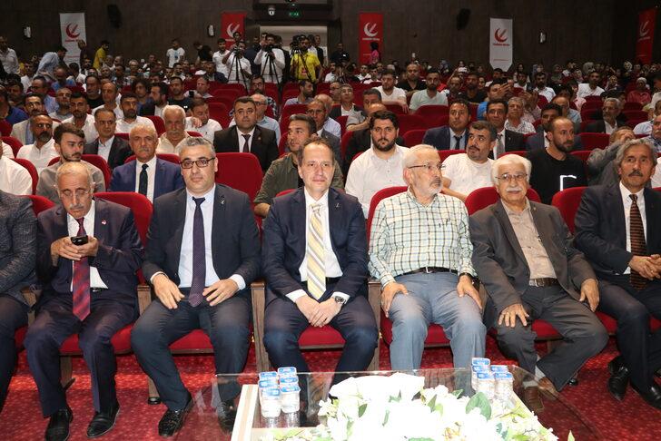 Yeniden Refah Partisi Genel Başkanı Erbakan, Batman'da konuştu: G2