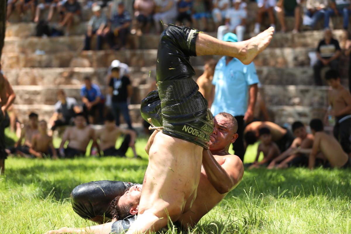 Bodrum Yağlı G&uuml;reşleri'nde başpehlivanlığı Ali Yanatma kazandı