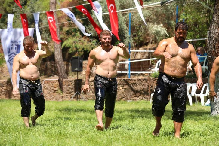 Bodrum Yağlı Güreşleri'nde başpehlivanlığı Ali Yanatma kazandı G5