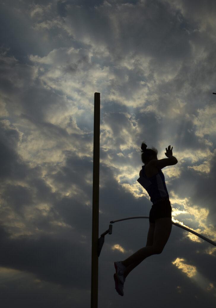 Türkiye Büyükler Atletizm Şampiyonası'nın ilk günü tamamlandı G2