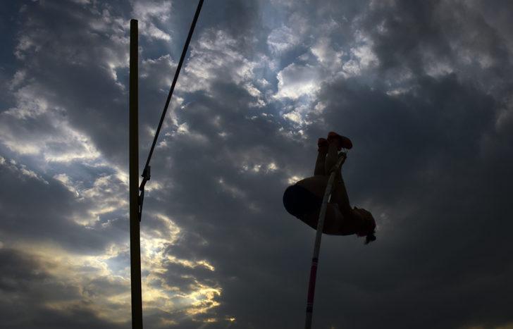 Türkiye Büyükler Atletizm Şampiyonası'nın ilk günü tamamlandı G3