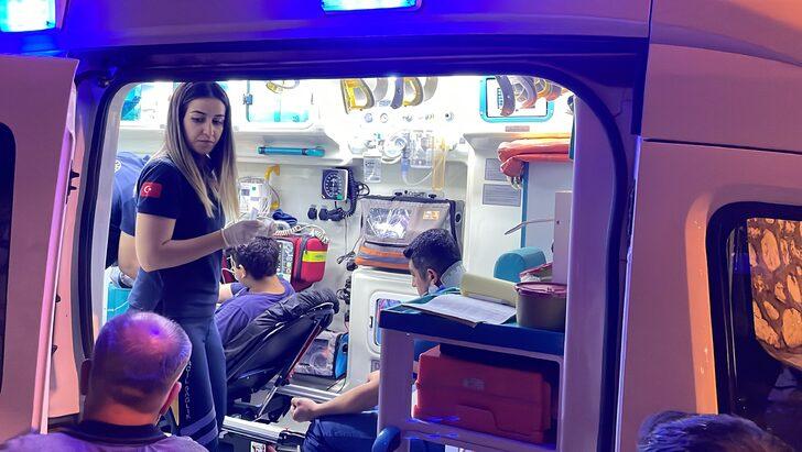 Adıyaman'da motosikletin çarptığı yaya ile sürücü yaralandı G3