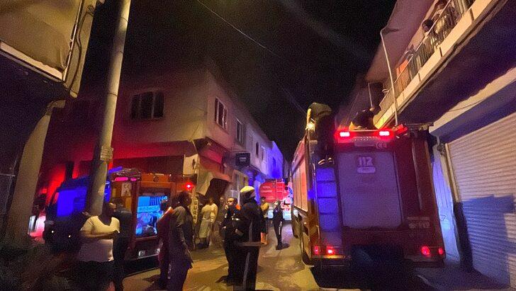 Bursa'da bir apartmanda çıkan yangında 6 kişi dumandan etkilendi G4