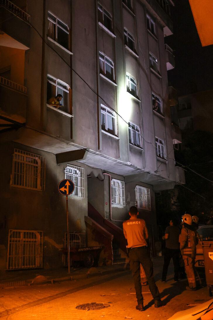 Bağcılar’da ilaçlama yapılan binadaki 16 kişi hastaneye kaldırıldı G3