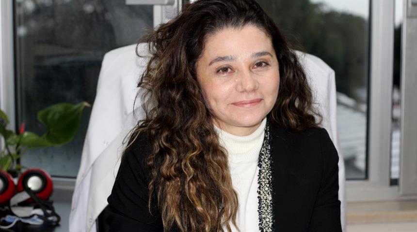 KTÜ Onkoloji Uzmanı Doç. Dr. Fidan, kanserde geç tedavi uyarısında bulundu