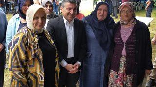 AK Parti'li Keşir, Düzce'de mevlit programına katıldı