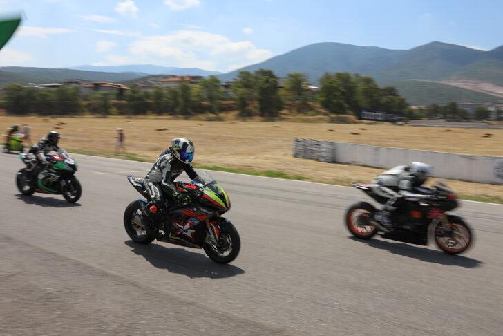 Türkiye Süpermoto Şampiyonası'nın 1. ayağı İzmir'de yapıldı G2