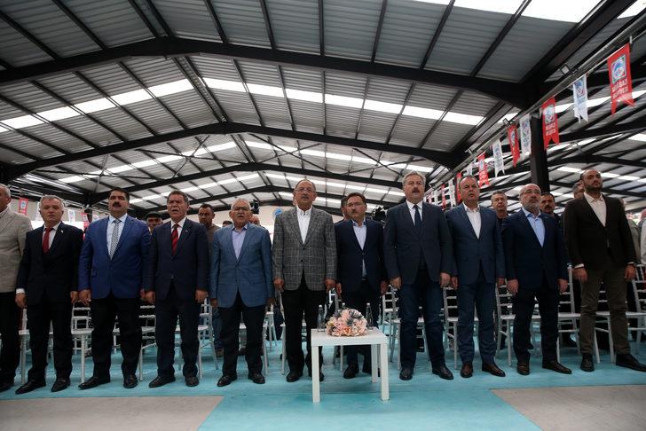 AK Parti Genel Başkan Yardımcısı Özhaseki, CHP'li belediyeleri eleştirdi: G3