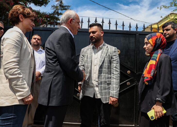 Kılıçdaroğlu, Mavi Marmara şehidi Çetin Topçuoğlu'nun ailesini ziyaret etti: G1