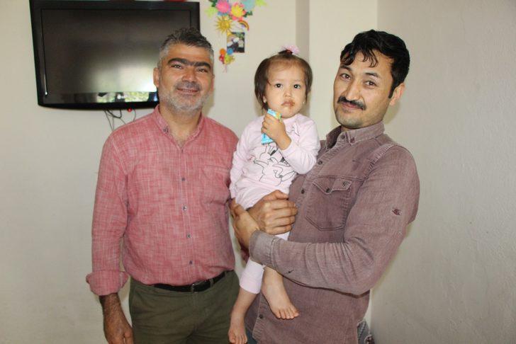 Amasya'da balkondan düşen 1 yaşındaki çocuk taburcu edildi G2