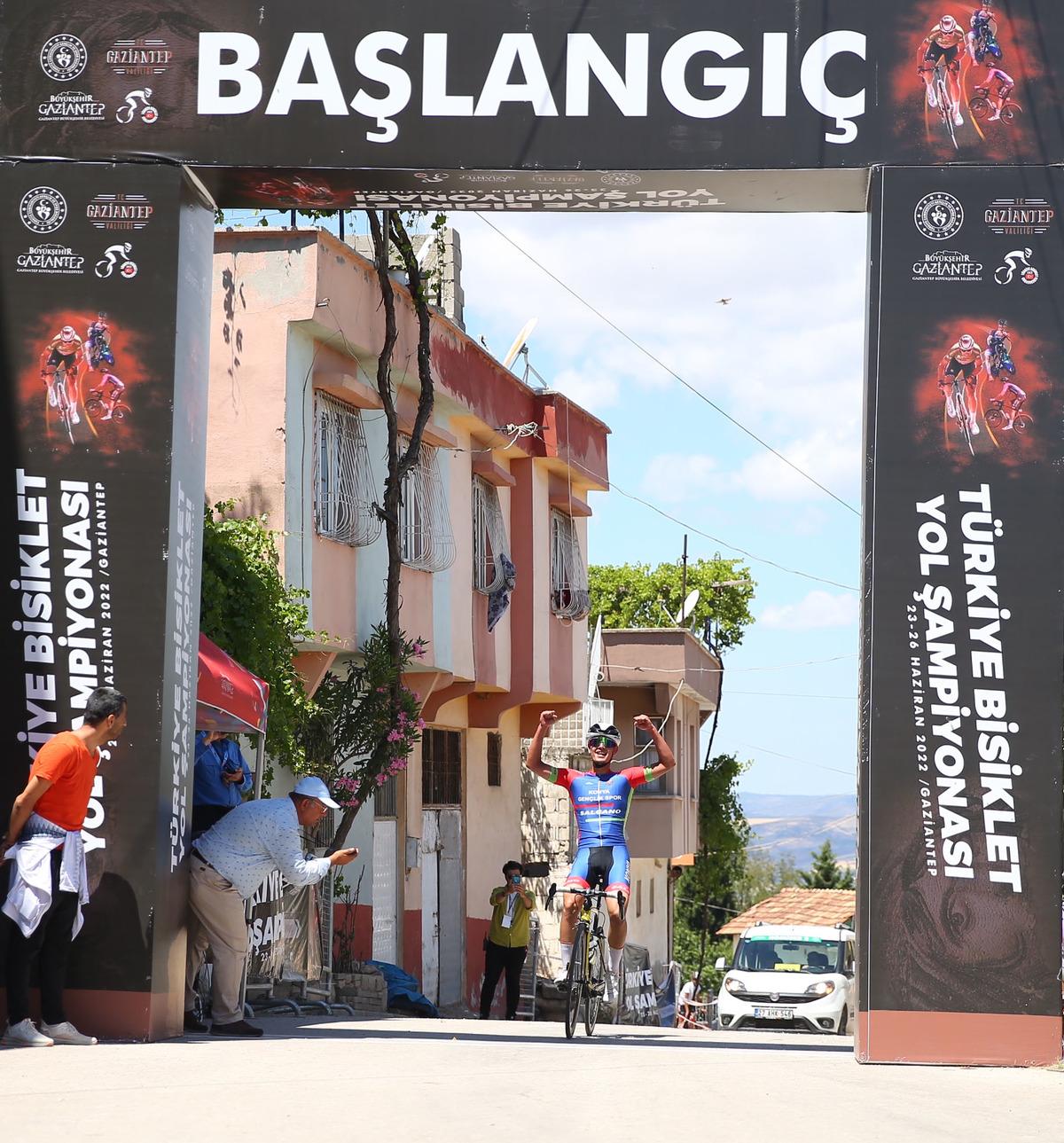 Gaziantep'te d&uuml;zenlenen T&uuml;rkiye Yol Bisikleti Şampiyonası sona erdi
