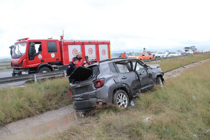 Bolu'da takla atan cipteki 6 kişi yaralandı G4