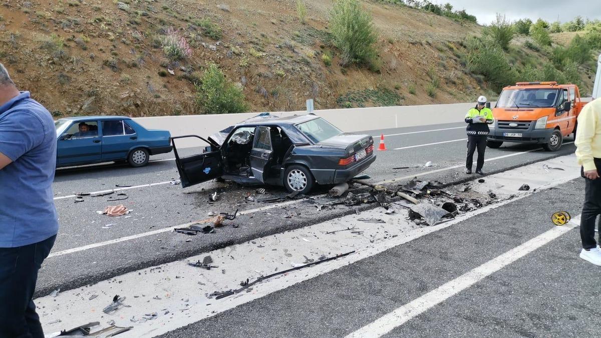 &Ccedil;ankırı'daki trafik kazasında 1 kişi &ouml;ld&uuml;, 6 kişi yaralandı