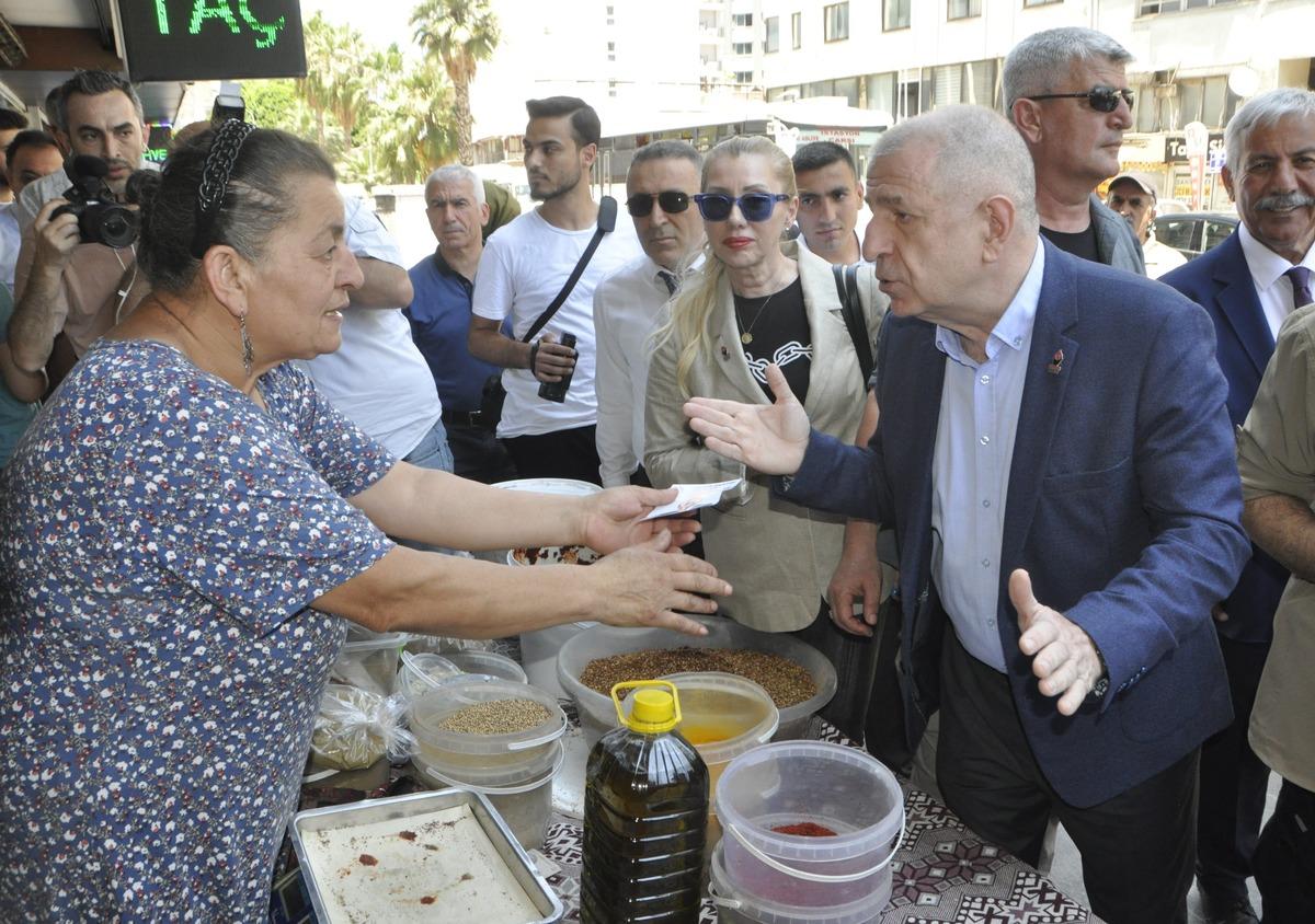 Zafer Partisi Genel Başkanı &Ouml;zdağ, partisinin Adana İl Kongresi'nde konuştu:
