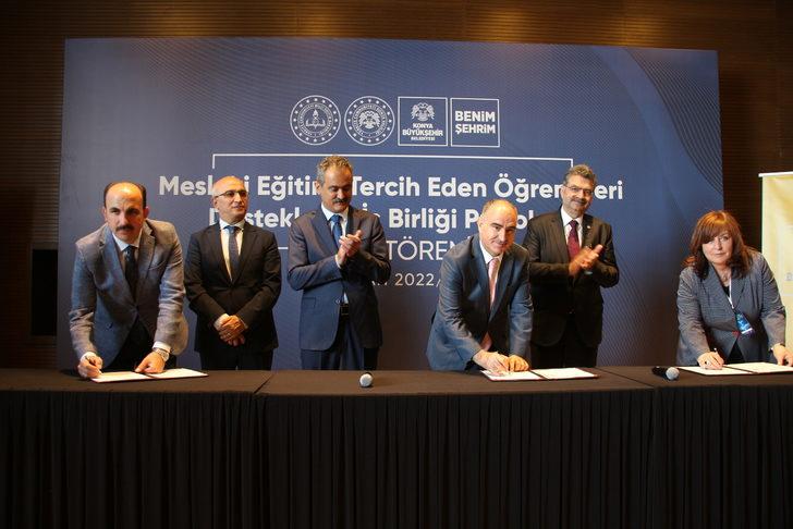 Milli Eğitim Bakanı Özer, Konya'da Eğitimden Üretime Tarım Çalıştayı'nda konuştu: G2