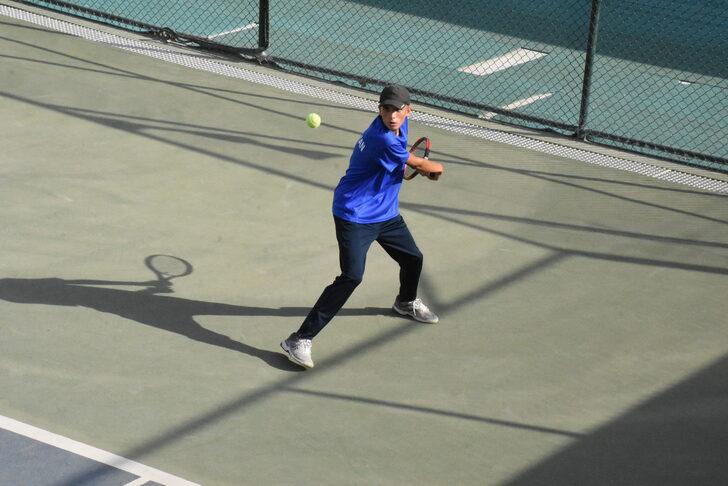 Anadolu Yıldızlar Ligi'nin tenis çeyrek finalleri Şırnak'ta başladı G3