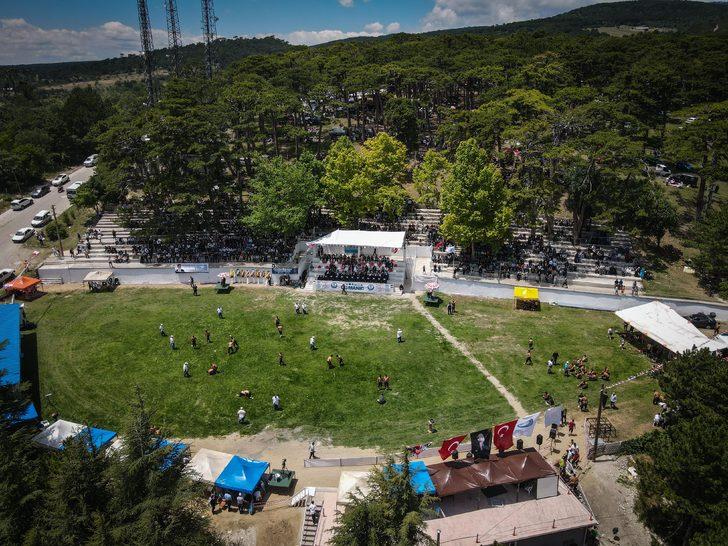 661. Domaniç Yağlı Pehlivan Güreşleri'nde başpehlivan Recep Kara oldu G3